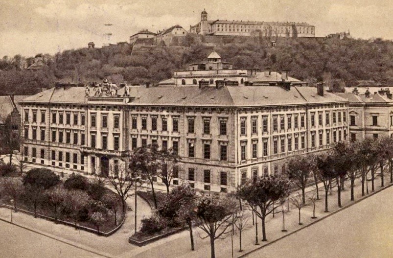 Budova technického učiliště z roku 1860